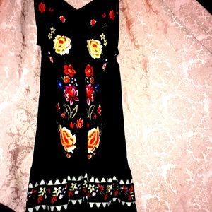 Floral dutch style dress ruffles on the bottom slits on the side